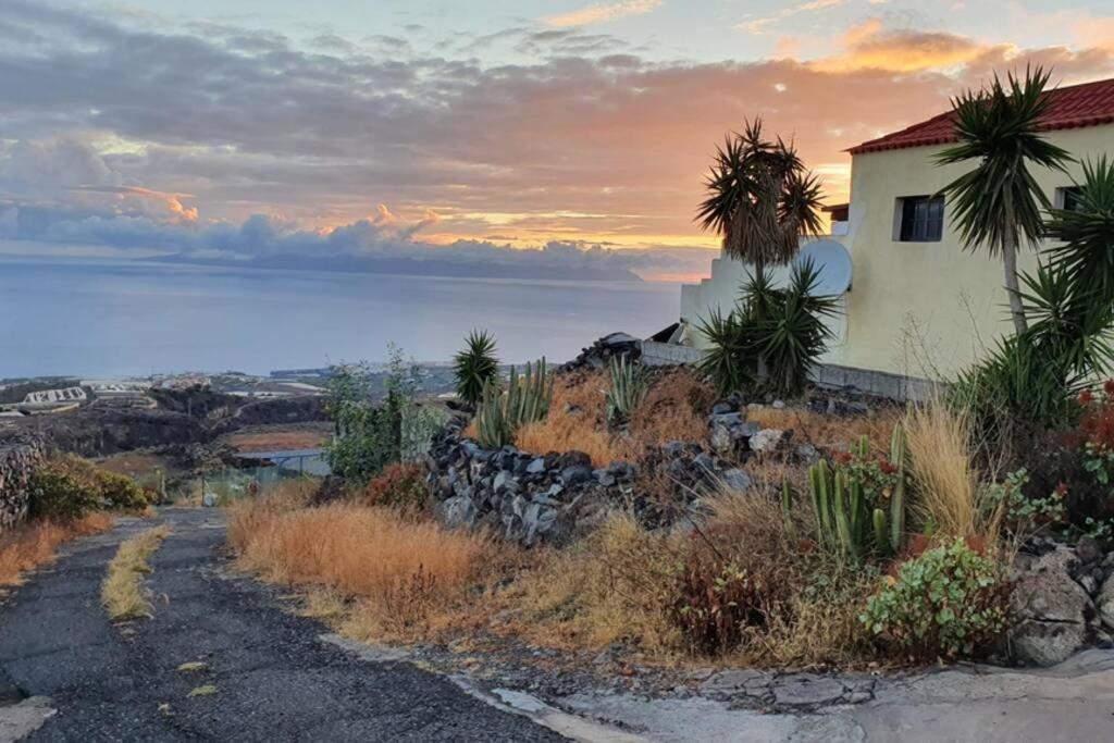 Lovely Two Bedroom Apartment With Amazing View Tejina de Isora Exterior photo