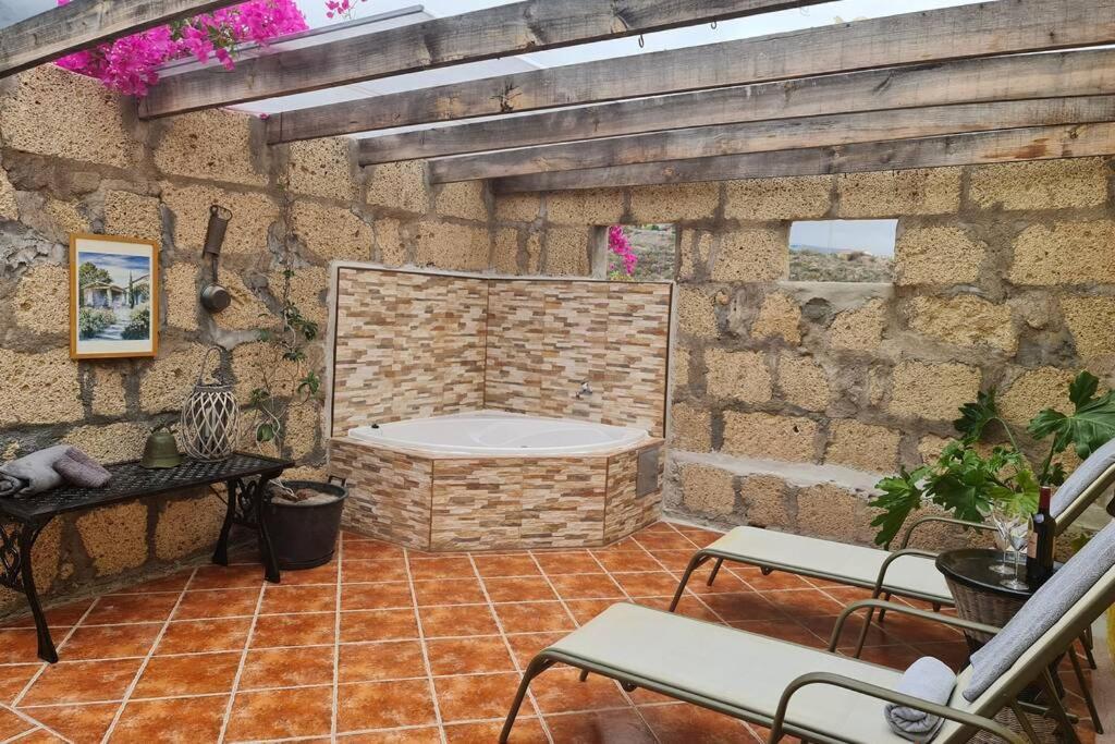 Lovely Two Bedroom Apartment With Amazing View Tejina de Isora Exterior photo